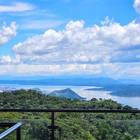 Casa Noah Hotel Tagaytay City Exterior photo